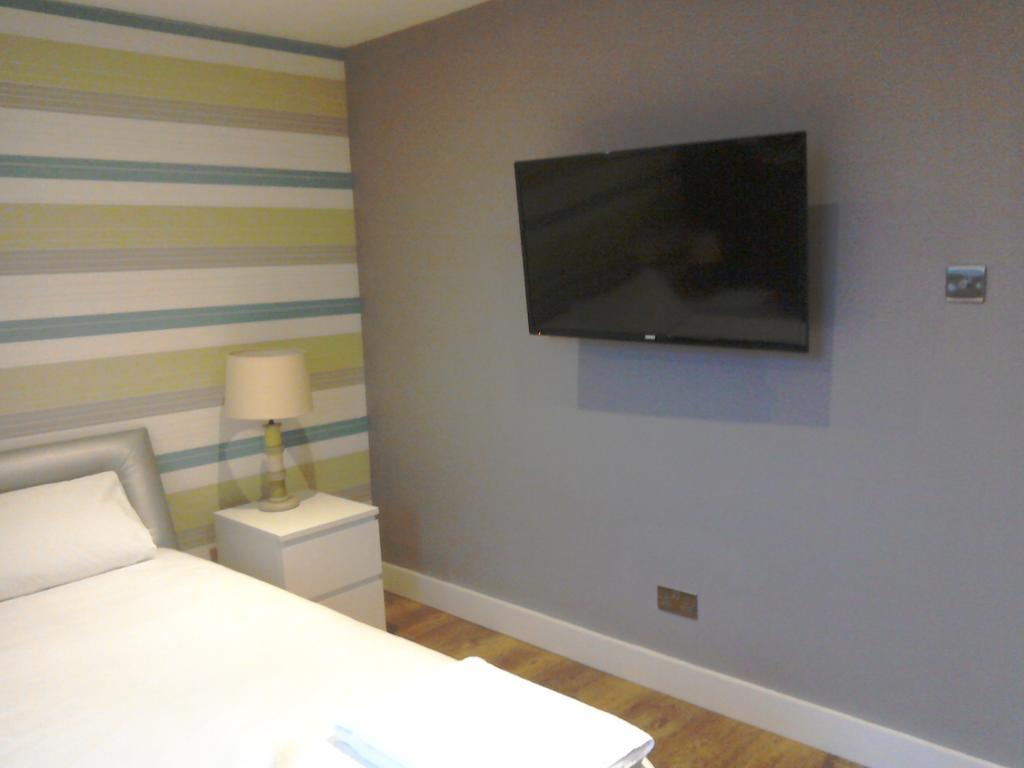 كينغستون أبون هول The Dorchester Serviced Apartments الغرفة الصورة