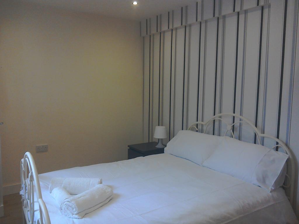 كينغستون أبون هول The Dorchester Serviced Apartments المظهر الخارجي الصورة